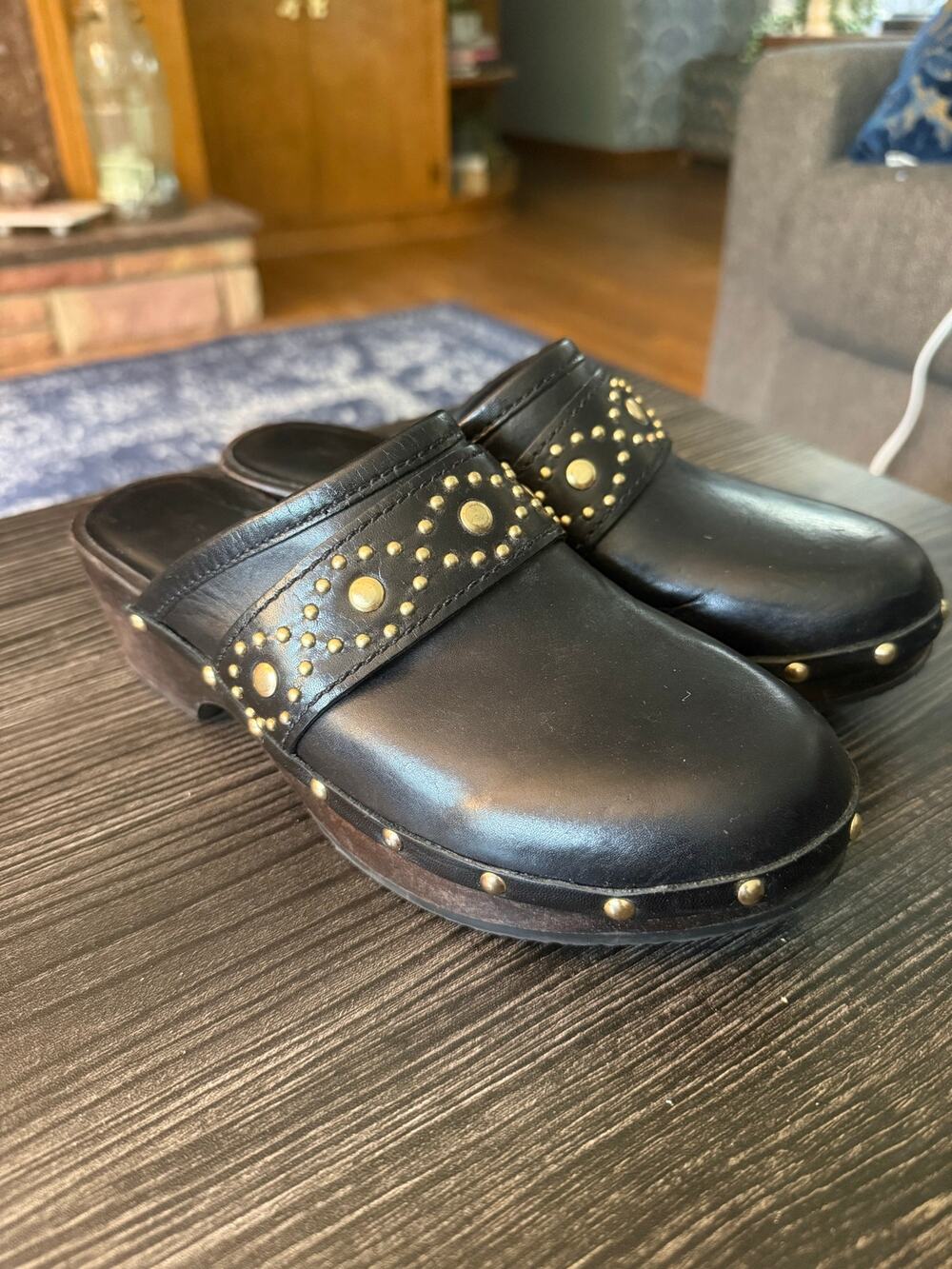 Vintage Michael Kors Black Leather Studded Wood Heel Clogs Sz. 5